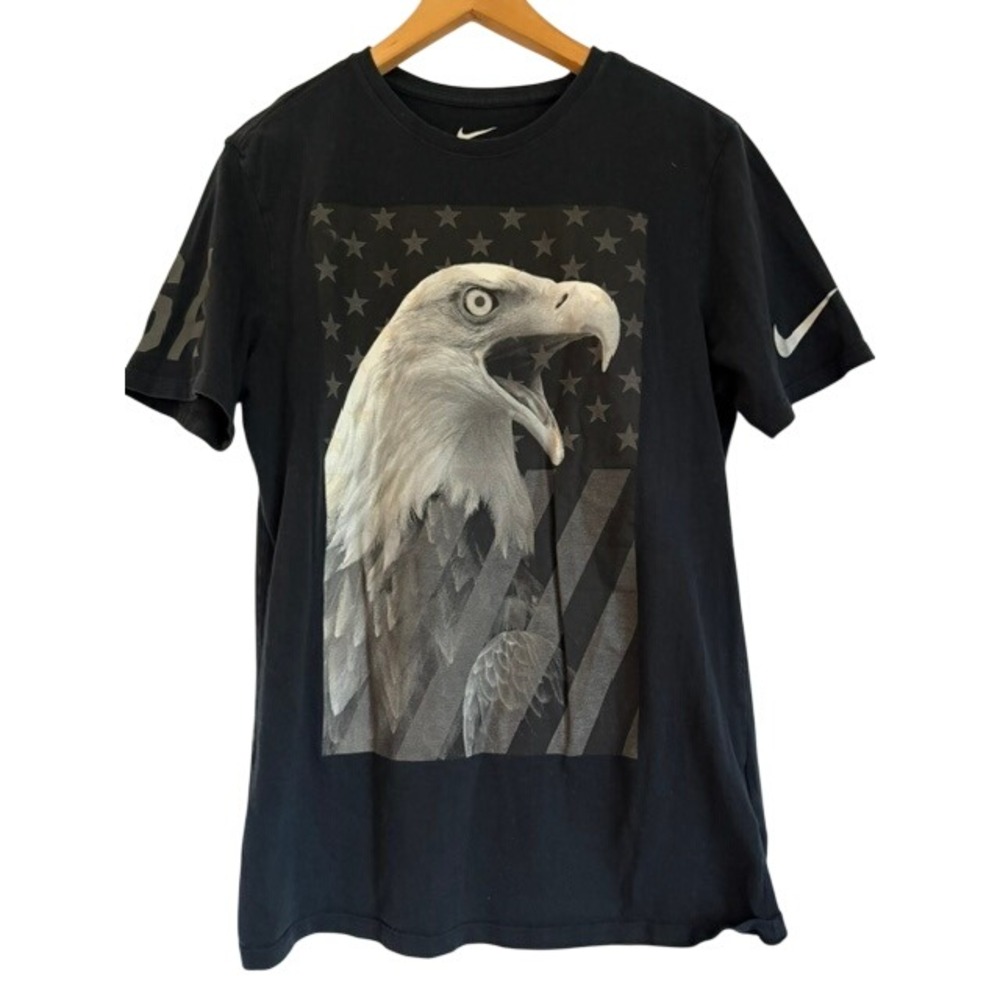 Nike Team USA Olympic Bald Eagle American Flag Graphic T-Shirt Black Mens Medium